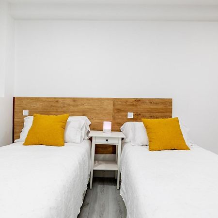 Los Apartamentos Jacinto Benavente Centro มาดริด ภายนอก รูปภาพ