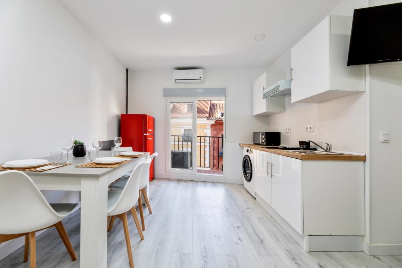 Los Apartamentos Jacinto Benavente Centro มาดริด ภายนอก รูปภาพ