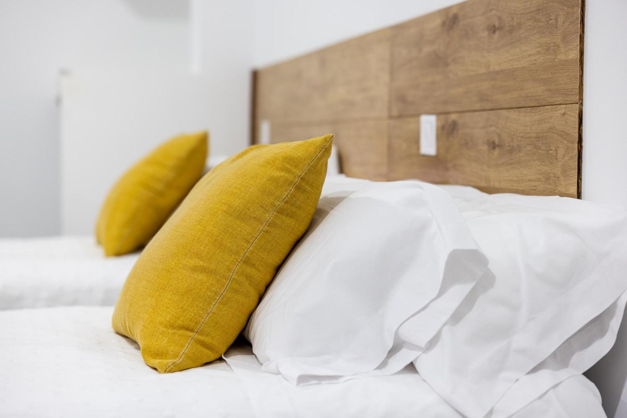 Los Apartamentos Jacinto Benavente Centro มาดริด ภายนอก รูปภาพ